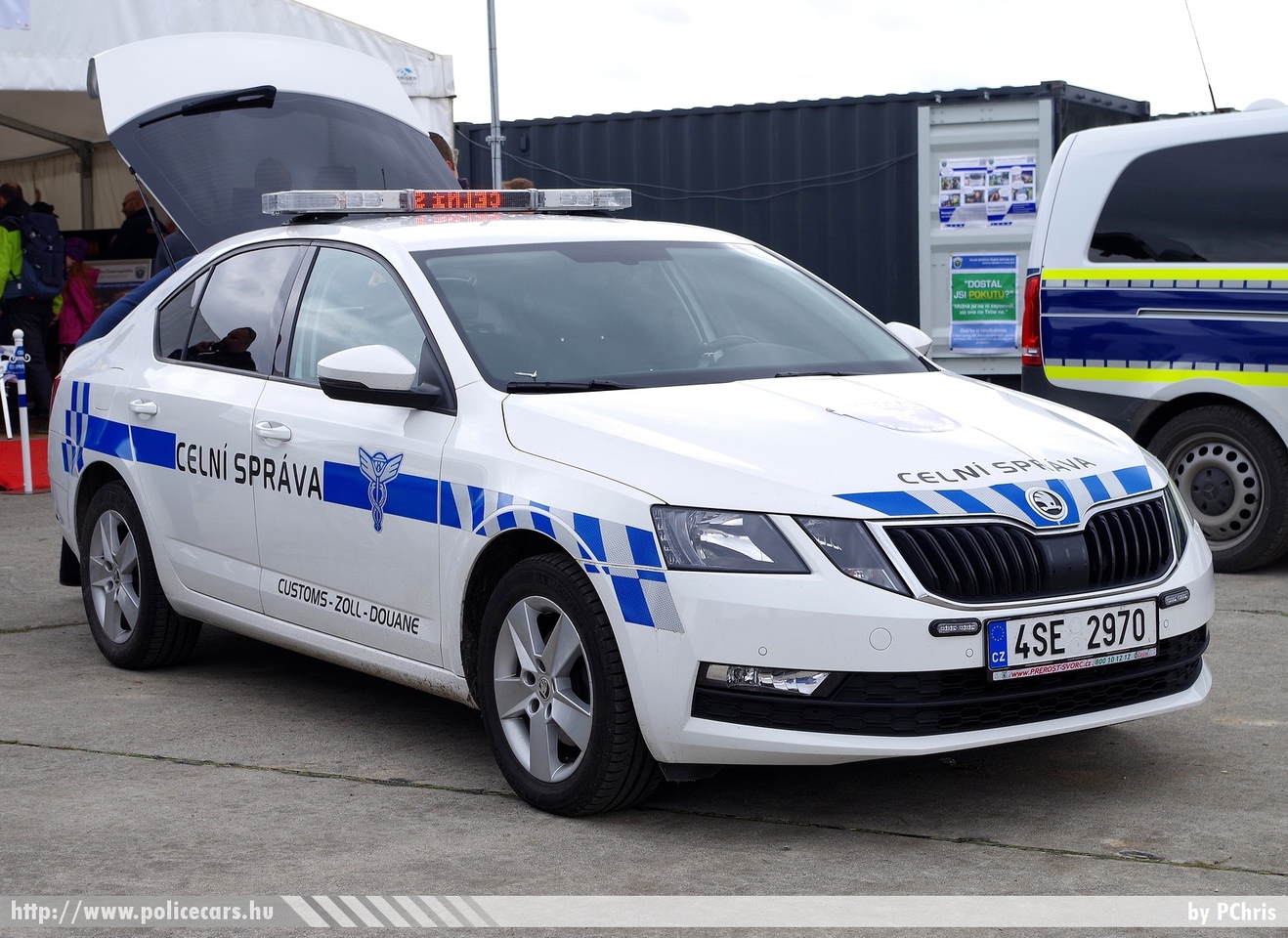 Skoda Octavia III, Celní Správa, fotó: PChris
Keywords: Czech cseh Csehország vám customs