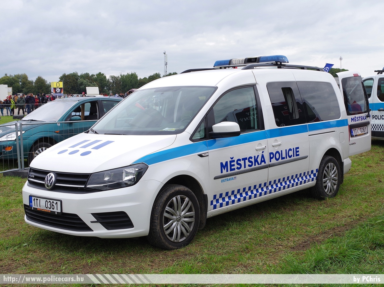 Volkswagen Caddy, Městská policie Ostrava, fotó: PChris
Keywords: cseh Csehország czech police policecar rendőrautó rendőr