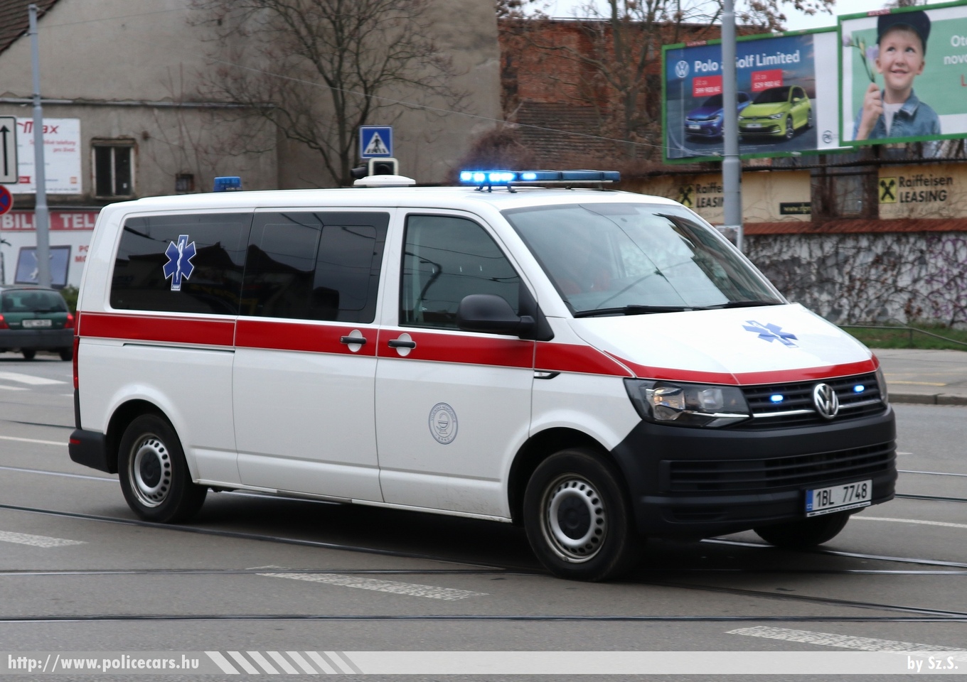 Volkswagen Transporter T5 facelift, Vojenská nemocnice Brno, fotó: Sz.S.
Keywords: cseh Csehország czech mentő mentőautó ambulance