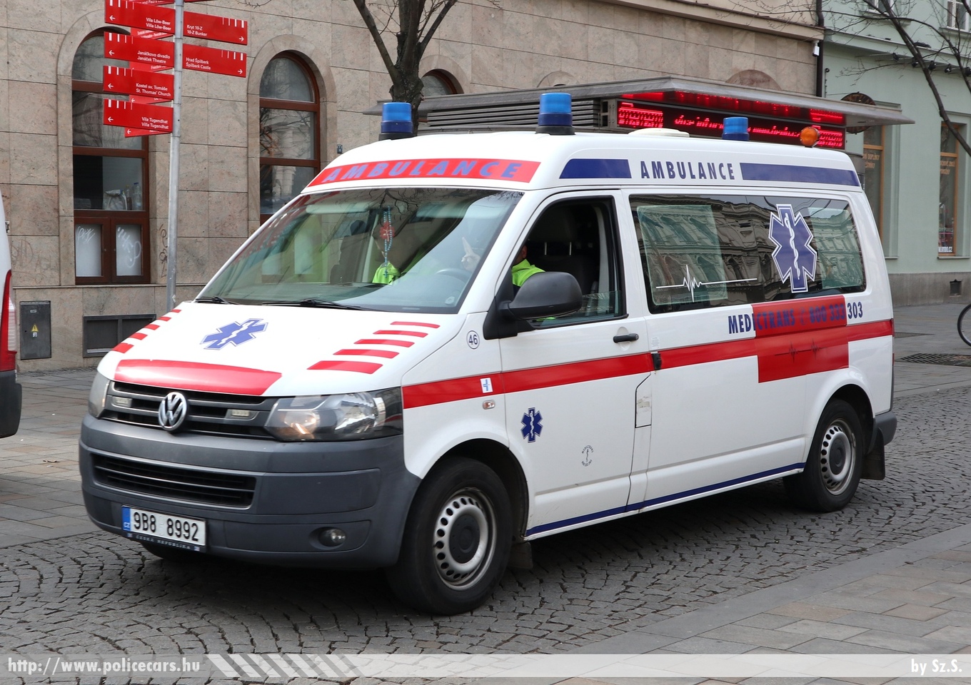 Volkswagen Transporter T5, Medictrans, Brno, fotó: Sz.S.
Keywords: cseh Csehország czech mentő mentőautó ambulance