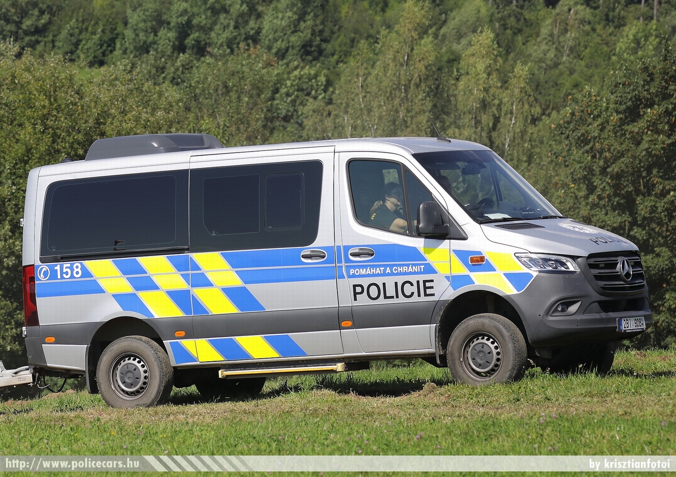 Mercedes Sprinter III, Policie České republiky, fotó: krisztianfotoi
Keywords: cseh Csehország czech police policecar rendőrautó rendőr