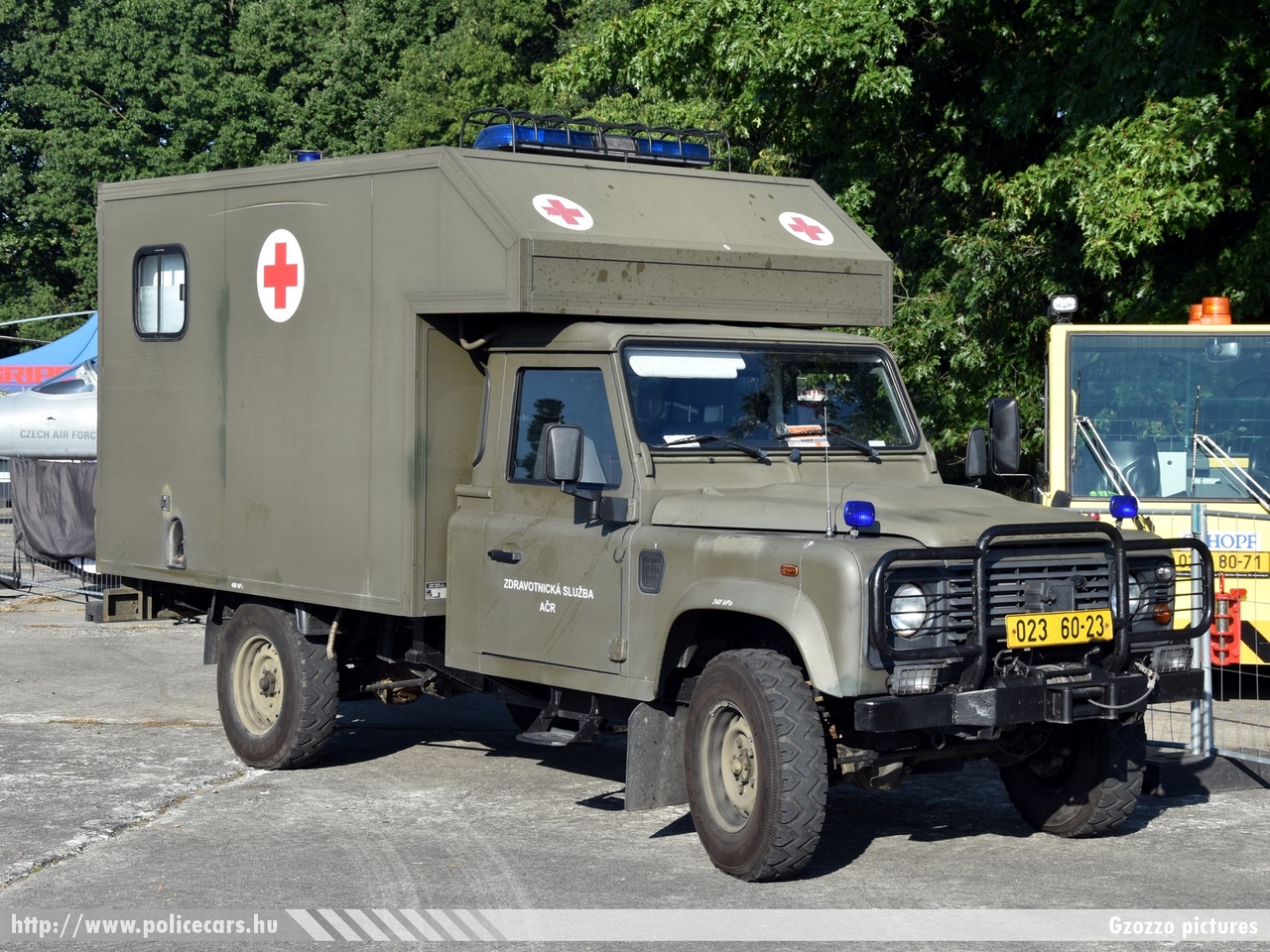 Land Rover Defender, Vojenská záchranná služba, fotó: Gzozzo pictures
Keywords: cseh Csehország czech mentő mentőautó ambulance katonai military