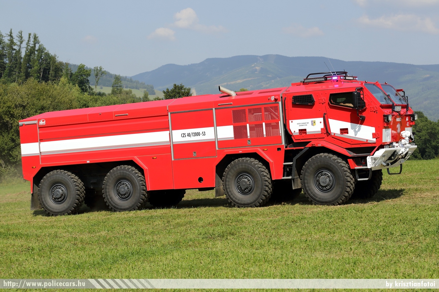 Tatra Titan CZS40 THT, fotó: krisztianfotoi
Keywords: cseh Csehország czech fire firetruck tűzoltó tűzoltóautó tűzoltóság