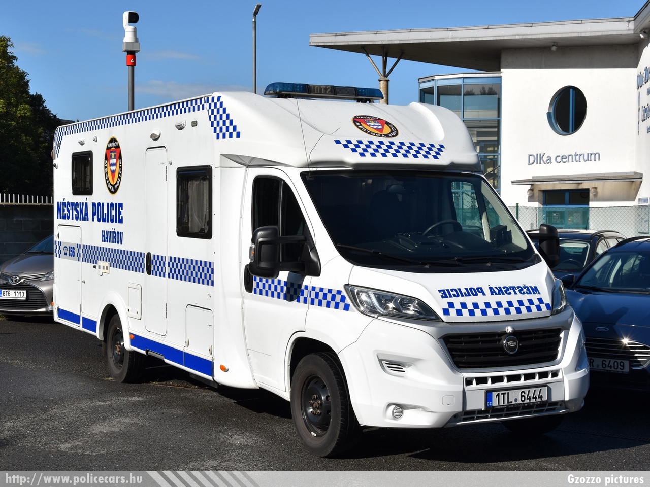 Carado Capron T448, Městská policie Havířov, fotó: Gzozzo pictures
Keywords: cseh Csehország czech police policecar rendőrautó rendőr fiat ducato