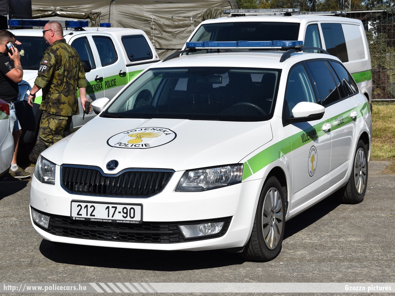 Skoda Octavia III, Vojenská Policie, fotó: Gzozzo pictures
Keywords: cseh Csehország czech police policecar military katonai rendészet rendőrautó rendőr