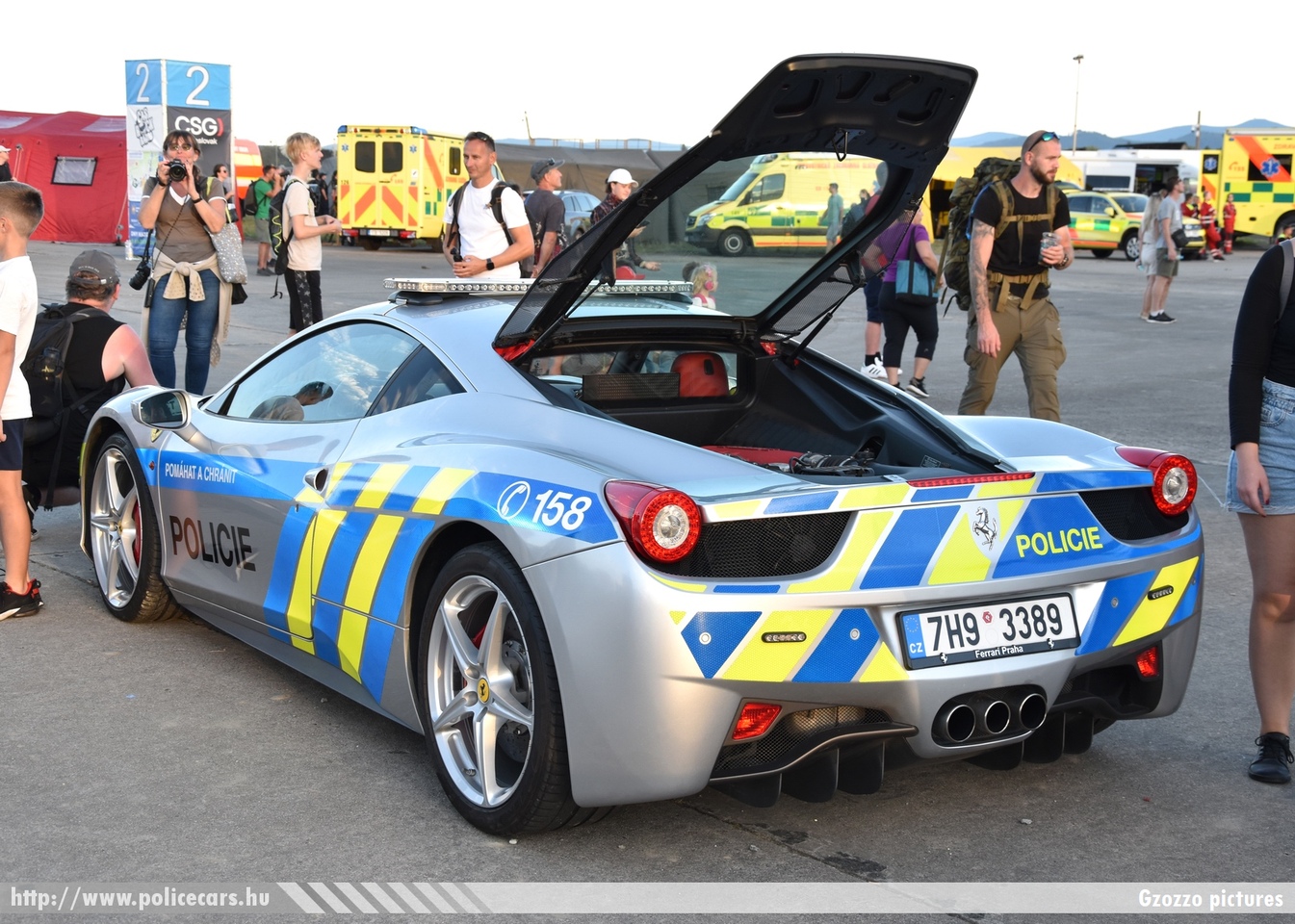 Ferrari F142-458 Italia, Policie České republiky, fotó: Gzozzo pictures
Keywords: cseh Csehország czech police policecar rendőrautó rendőr