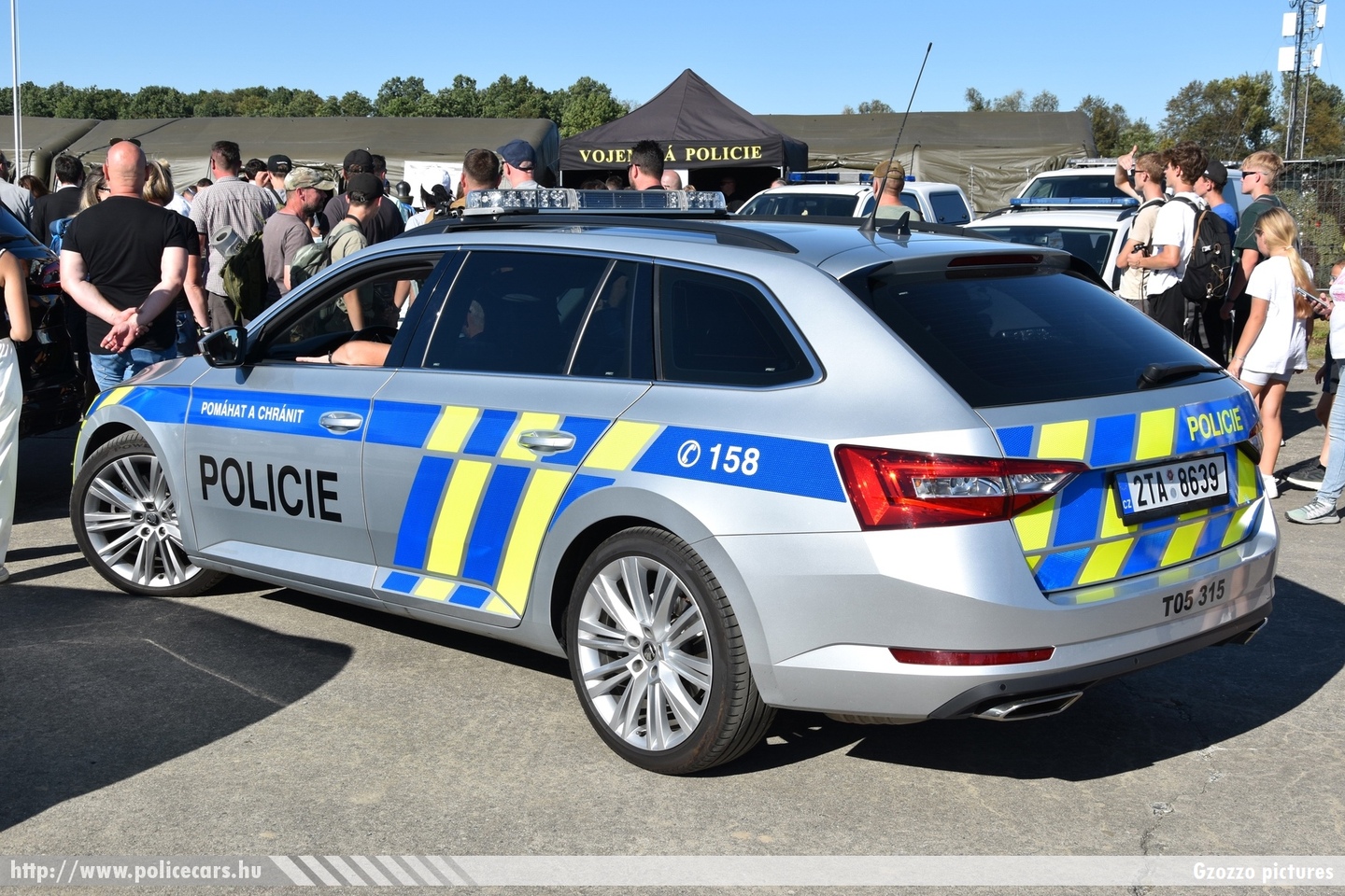 Skoda Superb III, Policie České republiky, fotó: Gzozzo pictures
Keywords: cseh Csehország czech police policecar rendőrautó rendőr