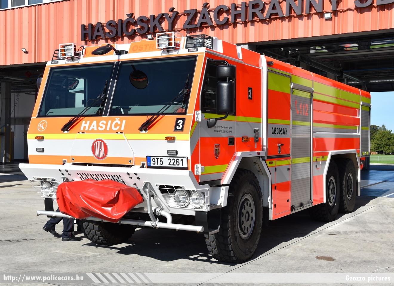 Tatra Force CAS 30-S3VH, Hasičský záchranný sbor Moravskoslezského kraje, Koprivnice, fotó: Gzozzo pictures
Keywords: cseh Csehország czech fire firetruck tűzoltó tűzoltóautó tűzoltóság