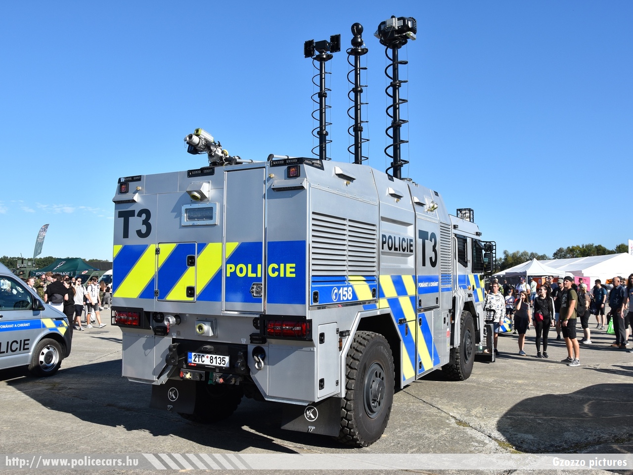 Tatra Force, Policie České republiky, fotó: Gzozzo pictures
Keywords: cseh Csehország czech police policecar rendőrautó rendőr