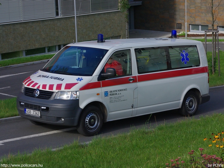 Volkswagen Transporter T5, Pøíbram, fotó: PChris
Keywords: mentő mentőautó cseh Csehország