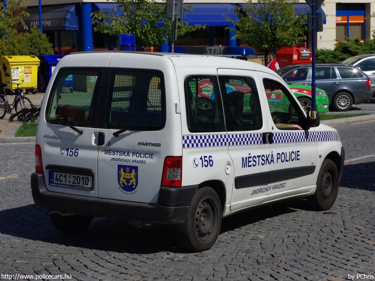 Peugeot Partner, Jindøichùv Hradec, fotó: PChris
Keywords: cseh Csehország rendőr rendőrautó rendőrség