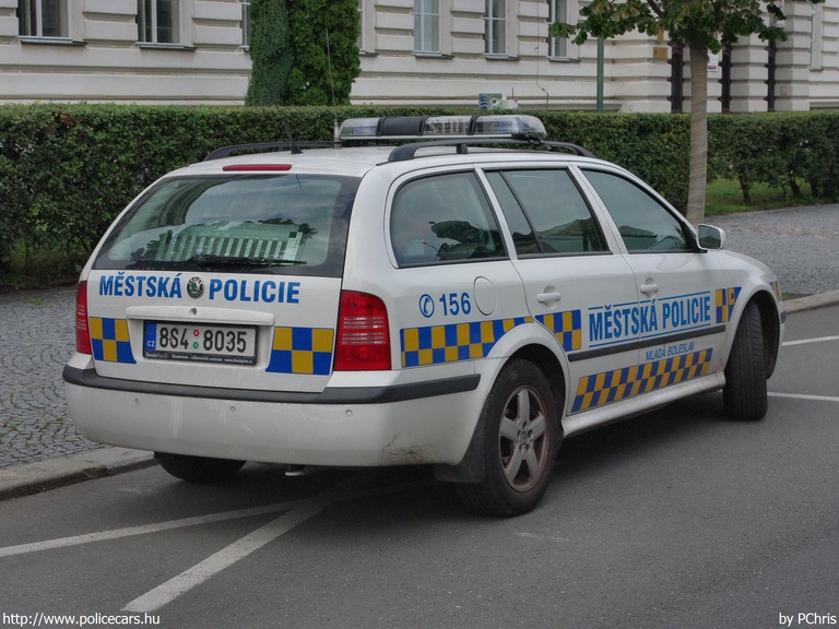 Skoda Octavia, Mladá Boleslav, fotó: PChris
Keywords: cseh Csehország rendőr rendőrautó rendőrség