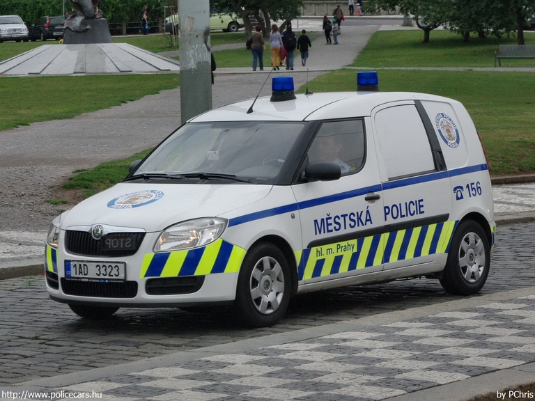 Skoda Praktik, Prága, fotó: PChris
Keywords: cseh Csehország rendőr rendőrautó rendőrség