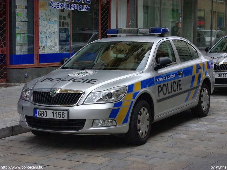 Skoda Octavia II, fotó: PChris
Keywords: cseh Csehország rendőr rendőrautó rendőrség