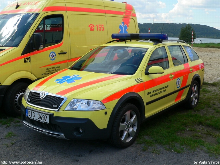 Skoda Octavia II Scout, fotó: Vojta Vavro¹
Keywords: cseh Csehország mentő mentőautó 5T3-3497