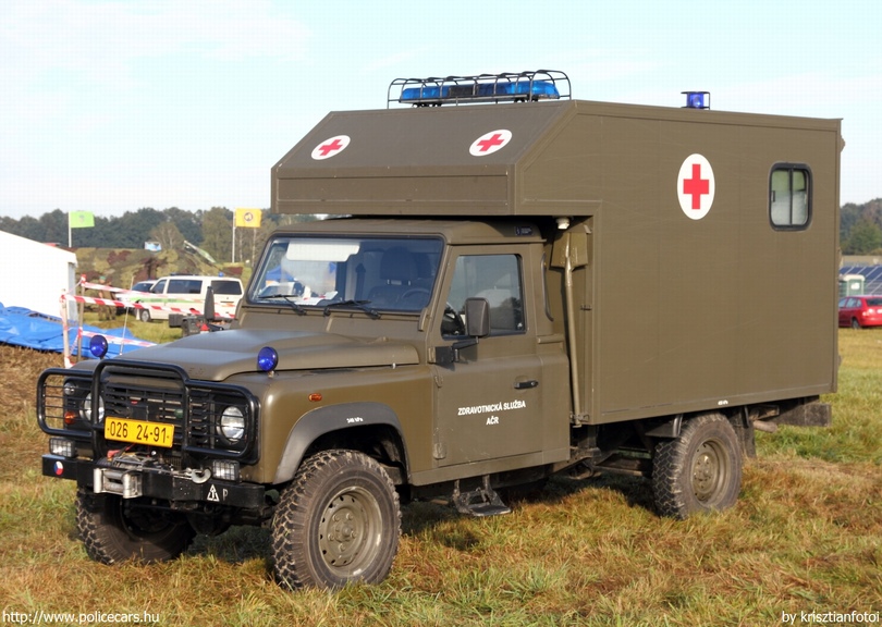 Land Rover Defender, fotó: krisztianfotoi
Keywords: katonai cseh Csehország mentő mentőautó