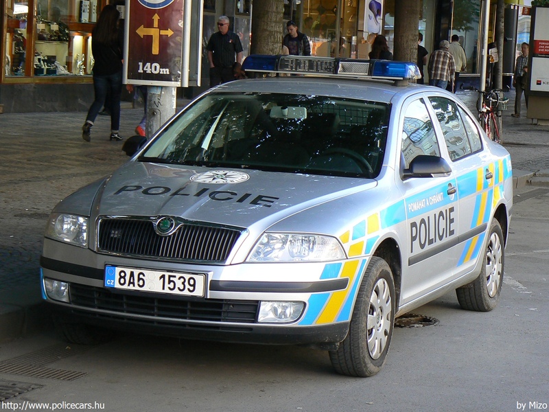 Skoda Octavia II, fotó: Mizo
Keywords: cseh Csehország rendőr rendőrautó rendőrség