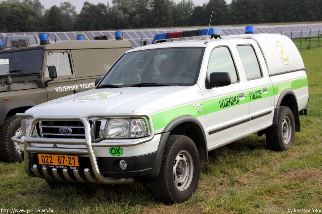 Ford Ranger, fotó: krisztianfotoi
Keywords: cseh Csehország rendőr rendőrautó rendőrség katonai rendészet
