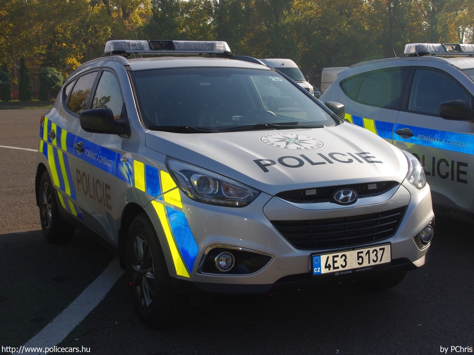 Hyundai iX35, fotó: PChris
Keywords: cseh rendőr Csehország rendőrautó rendőrség