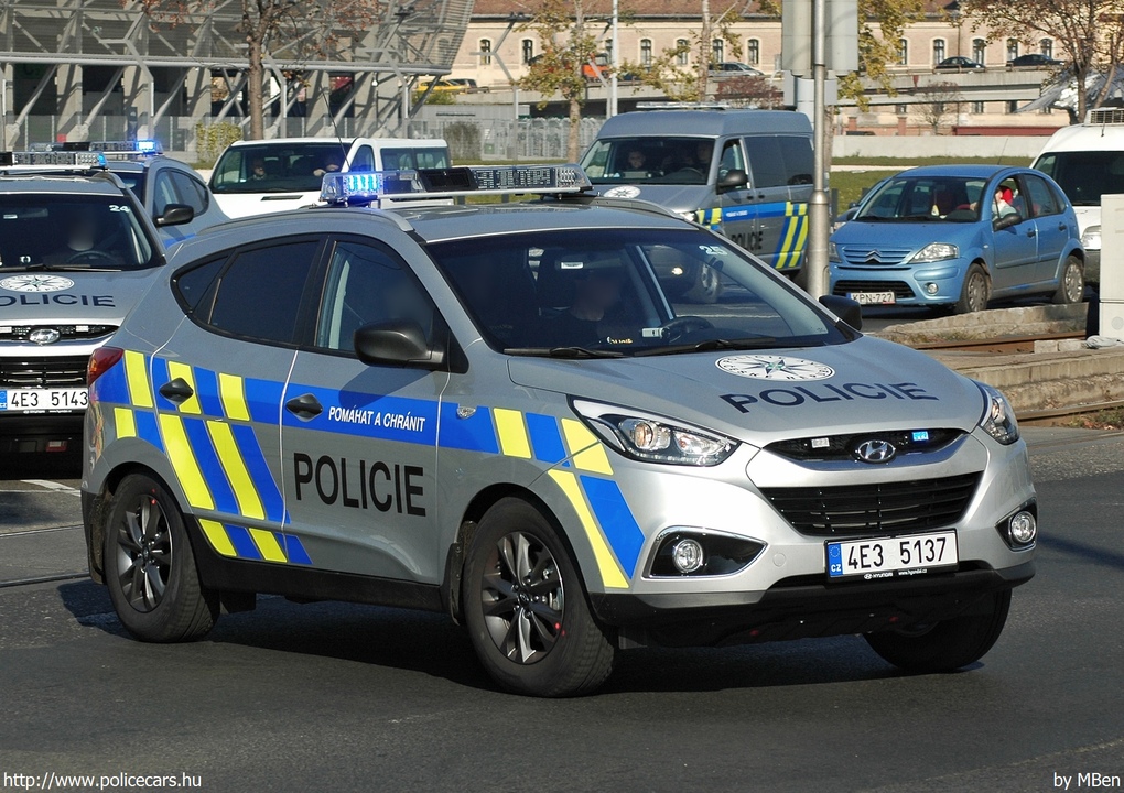 Hyundai iX35, fotó: MBen
Keywords: cseh rendőr Csehország rendőrautó rendőrség