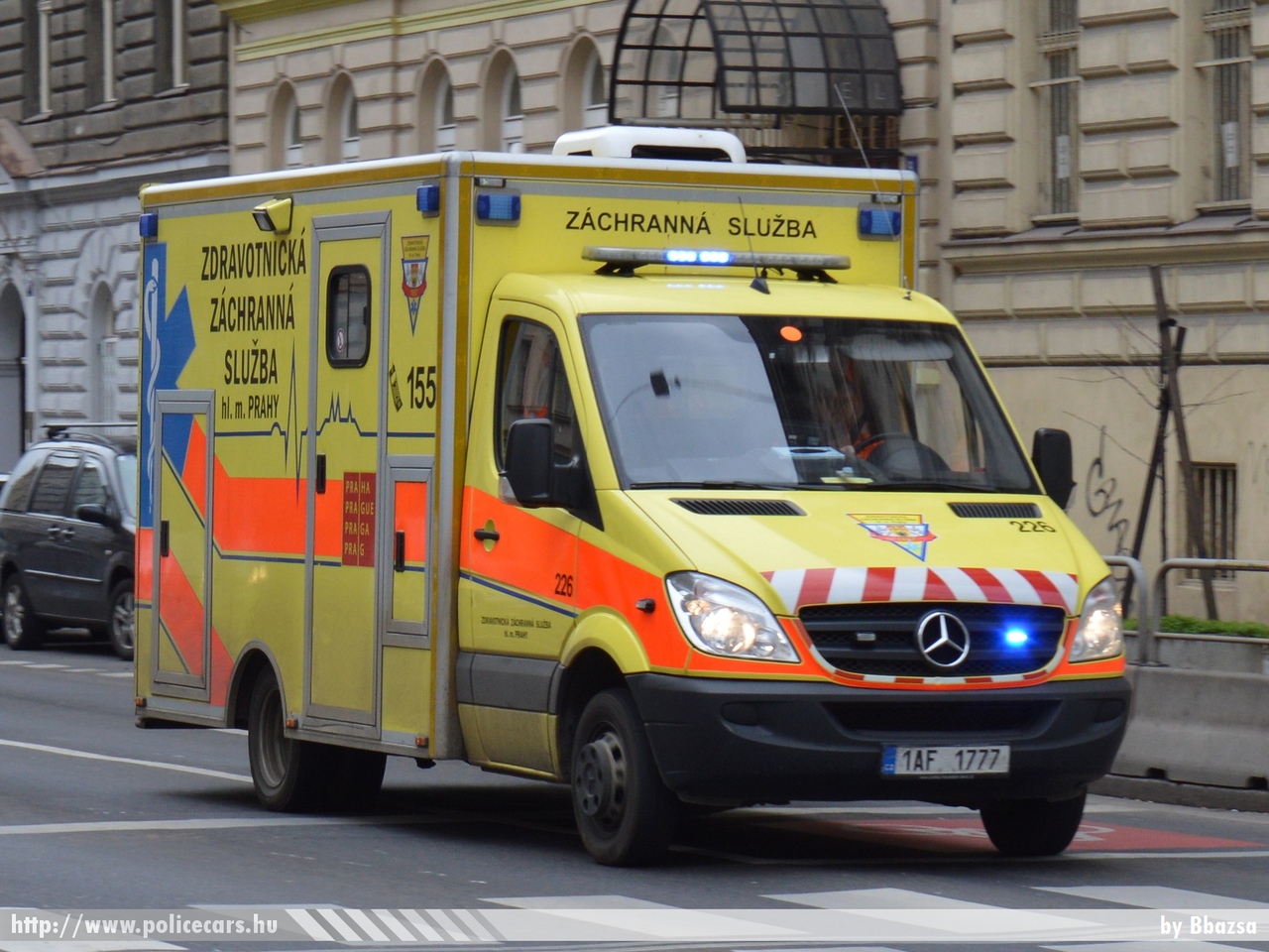 Mercedes-Benz Sprinter II, fotó: Bbazsa
Keywords: cseh Csehország mentő mentőautó