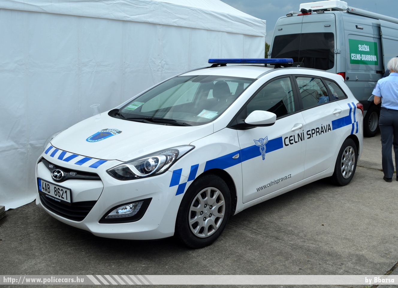 Hyundai i30, fotó: Bbazsa
Keywords: vám cseh Csehország Czech customs