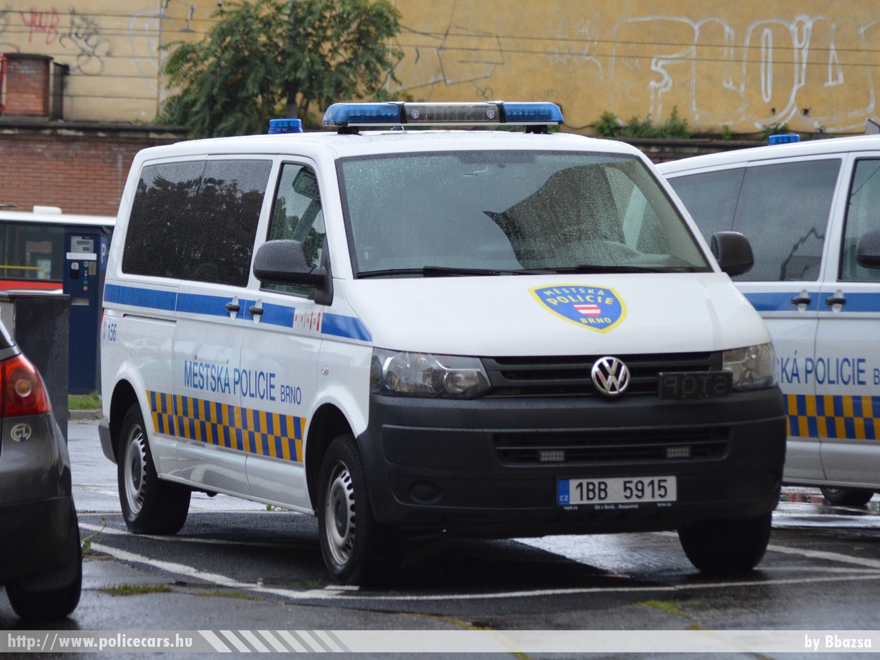 Volkswagen Transporter T5, fotó: Bbazsa
Keywords: rendőr cseh Csehország rendőrautó rendőrség police policecar Czech