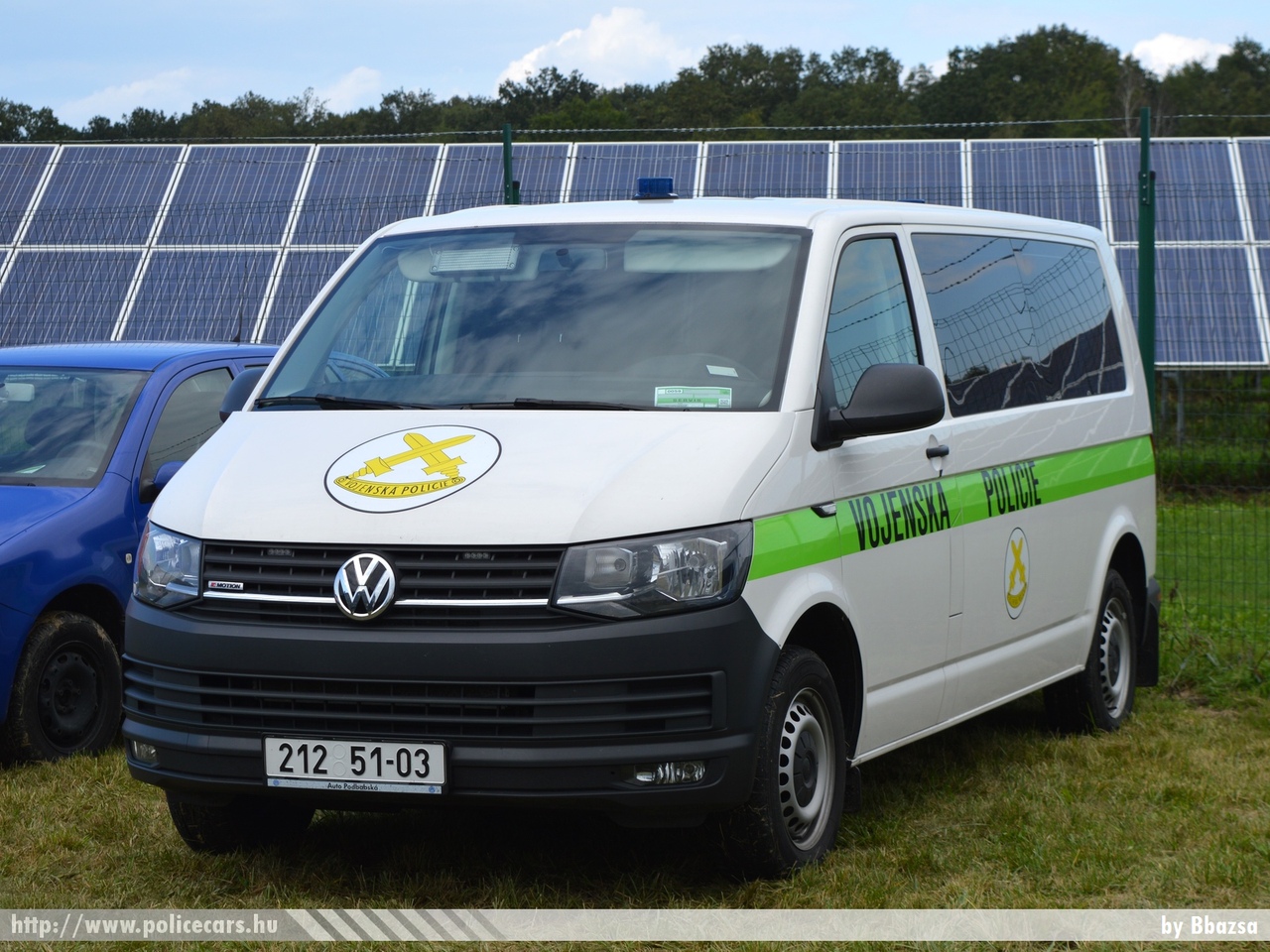 Volkswagen Transporter T6, fotó: Bbazsa
Keywords: rendőr cseh Csehország rendőrautó rendőrség police policecar Czech military katonai