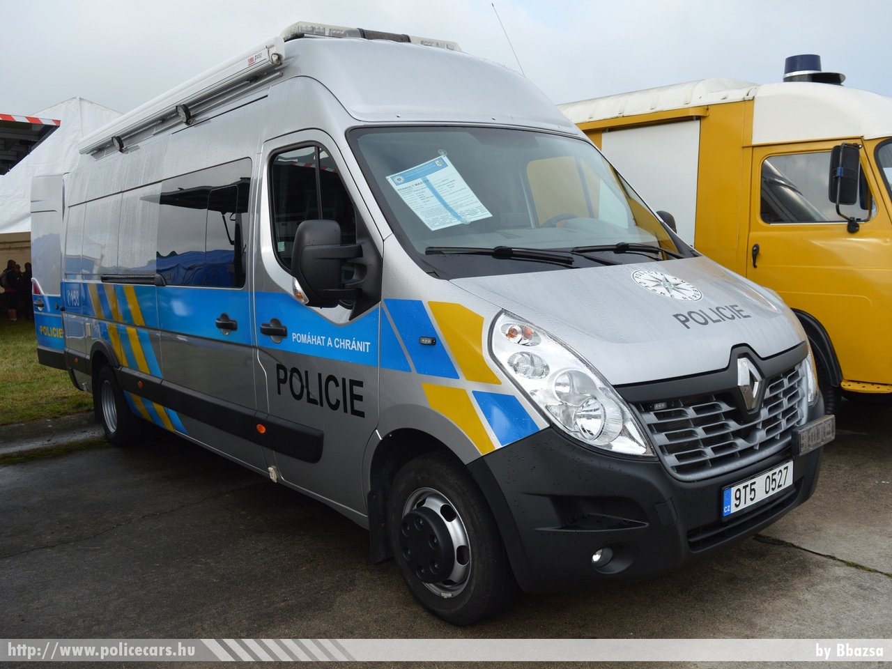 Renault Master, fotó: Bbazsa
Keywords: rendőr cseh Csehország rendőrautó rendőrség police policecar Czech