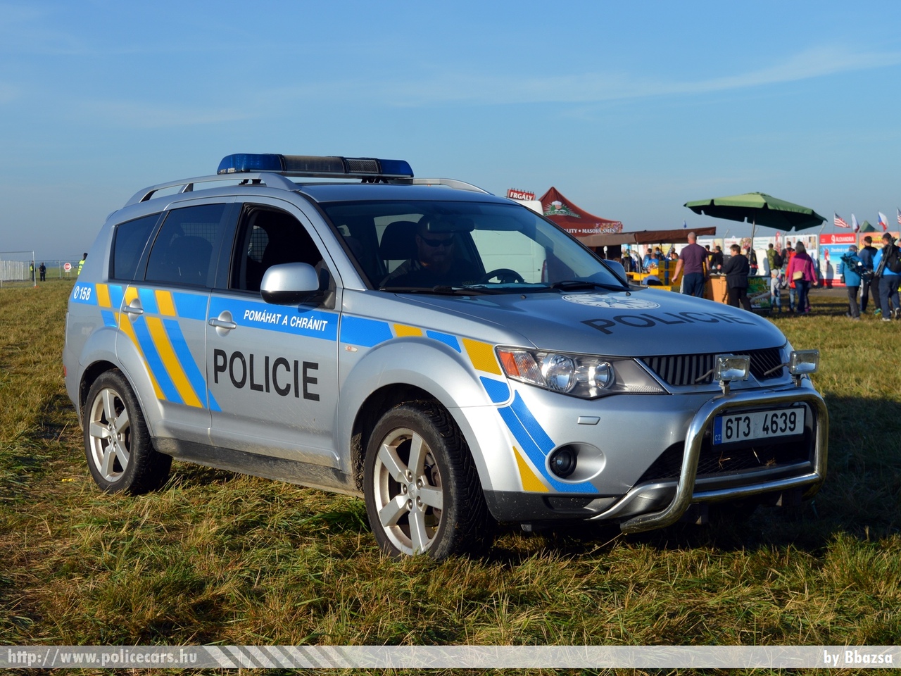 Mitsubishi Outlander, fotó: Bbazsa
Keywords: rendőr cseh Csehország rendőrautó rendőrség police policecar Czech