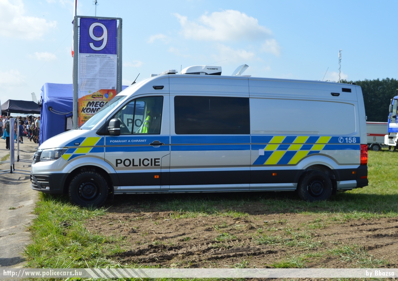 Volkswagen Crafter, fotó: Bbazsa
Keywords: rendőr cseh Csehország rendőrautó rendőrség police policecar Czech