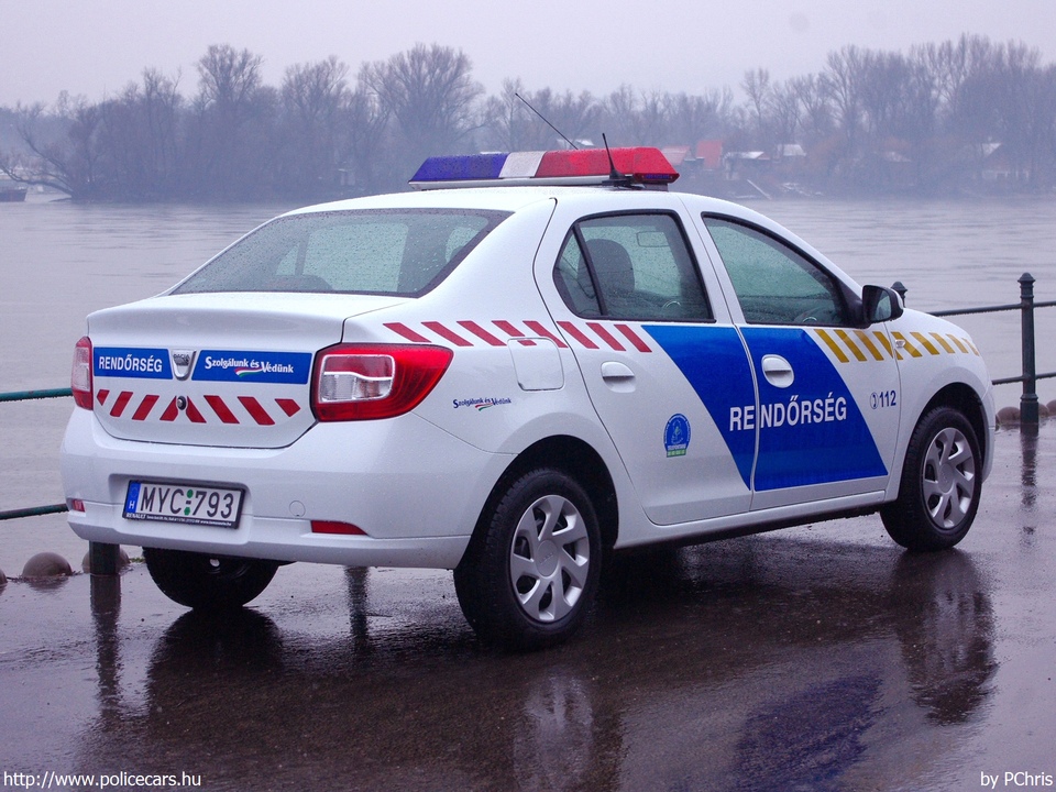 Dacia Logan, fotó: PChris
Keywords: rendőr rendőrautó rendőrség magyar Magyarország MYC-793
