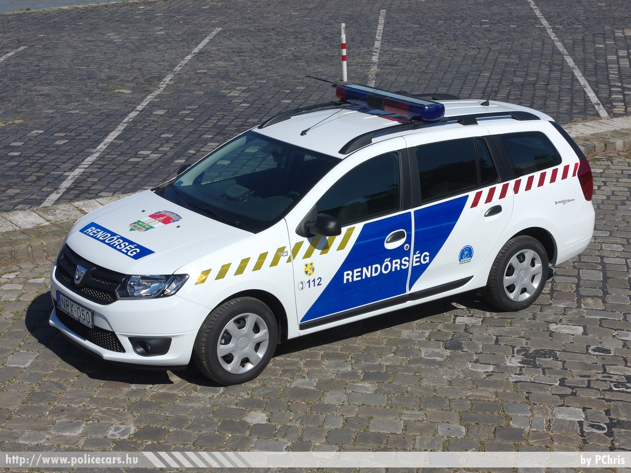 Dacia Logan MCV, fotó: PChris
Keywords: magyar Magyarország rendőr rendőrautó rendőrség NRX-050 Hungary hungarian police policecar