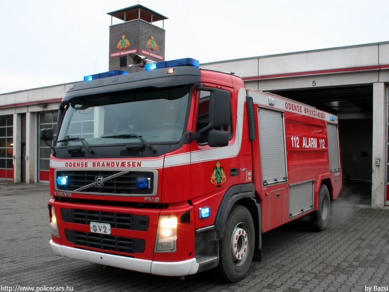 Volvo FM9 340, fotó: Bazsi
Keywords: tûzoltó tûzoltóautó tûzoltóság dán Dánia