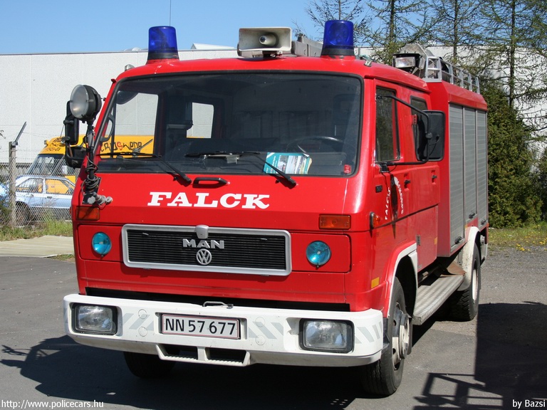 MAN VW, Falck, fotó: Bazsi
Keywords: tûzoltó tûzoltóautó tûzoltóság dán Dánia