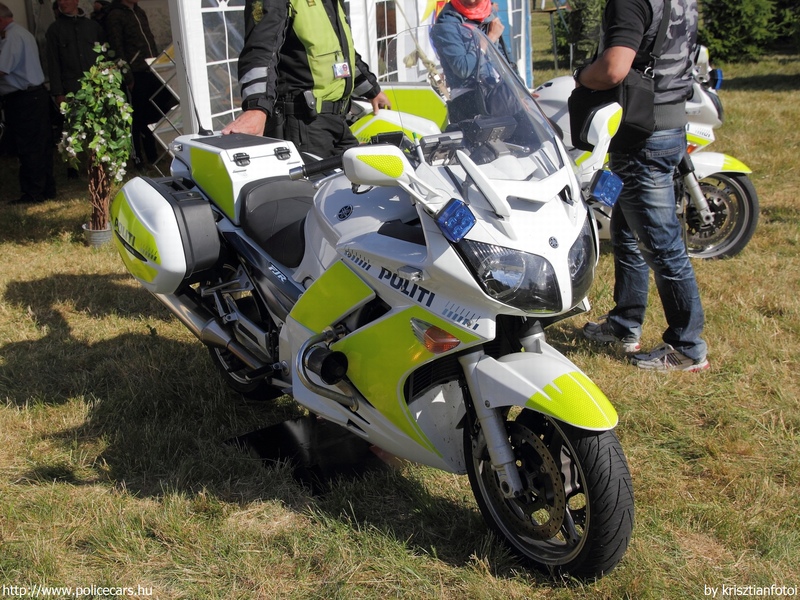 Yamaha FJR 1300, fotó: krisztianfotoi
Keywords: dán Dánia rendőr rendőrmotor rendőrség
