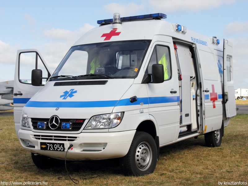 Mercedes-Benz Sprinter 316 CDI, fotó: krisztianfotoi
Keywords: dán Dánia mentő mentőautó katonai
