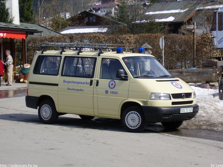 VW Transporter T4, fotó: Laya
Keywords: Németország német mentő mentőautó
