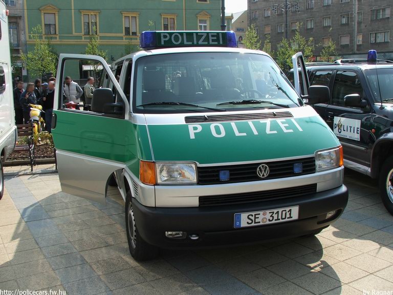 VW Transporter T4, fotó: Ragnar
Keywords: Németország német rendőr rendőrség rendőrautó