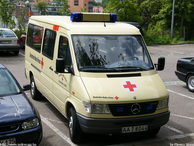 Mercedes Sprinter, fotó: Plavecz János
Keywords: Németország német mentő mentőautó