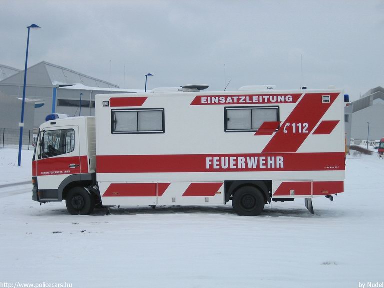 Mercedes-Benz Atego, fotó: Nudel
Keywords: német Németország tûzoltó tûzoltóautó tûzoltóság