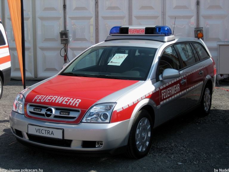 Opel Vectra, fotó: Nudel
Keywords: német Németország tûzoltó tûzoltóautó tûzoltóság
