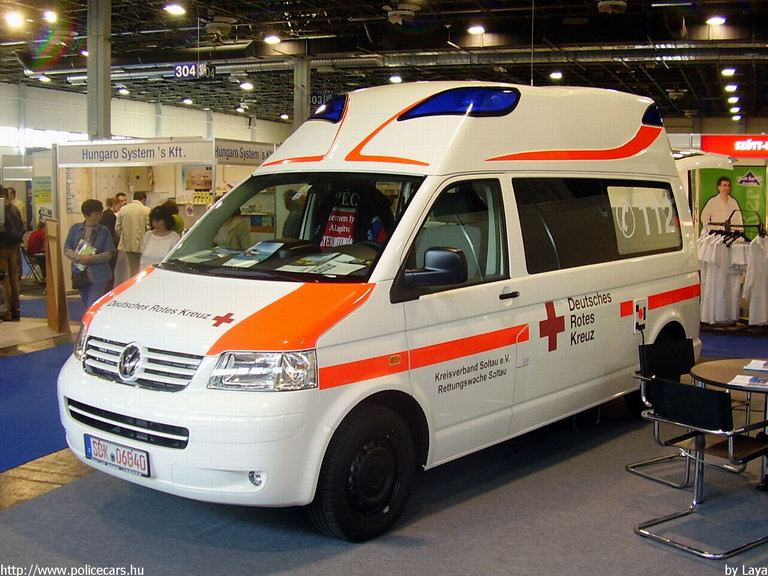 Volkswagen Transporter T5, fotó: Laya
Keywords: német Németország mentő mentőautó