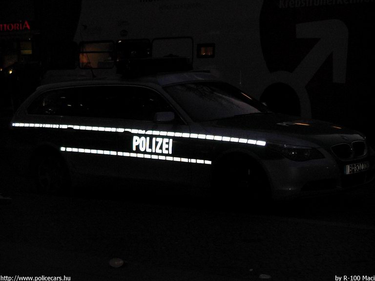 BMW 5, fotó: R-100 Maci
Keywords: német Németország rendőr rendőrautó rendőrség