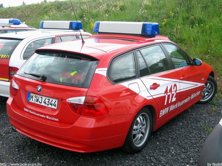 BMW, fotó: Nudel
Keywords: német Németország tûzoltó tûzoltóautó tûzoltóság