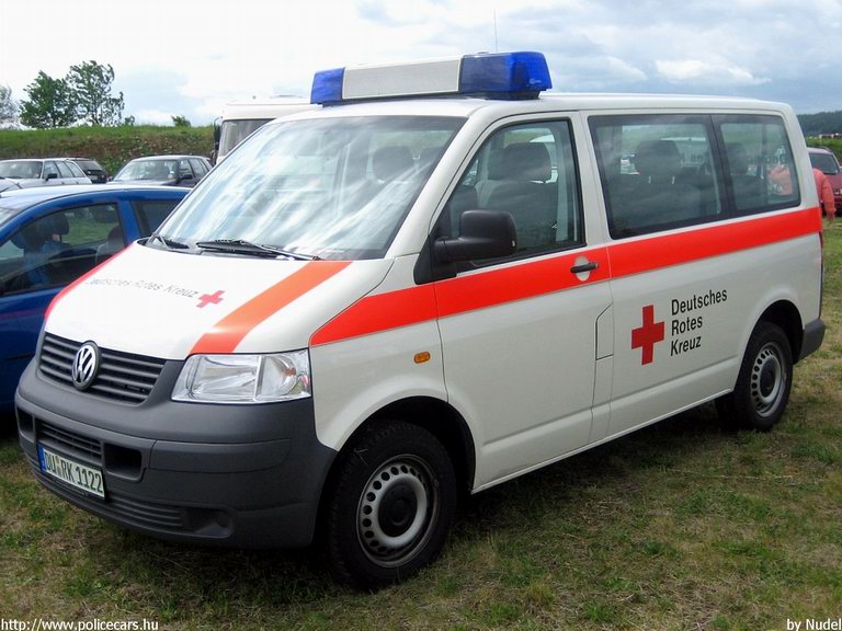 Volkswagen Transporter T5, fotó: Nudel
Keywords: német Németország mentő mentőautó
