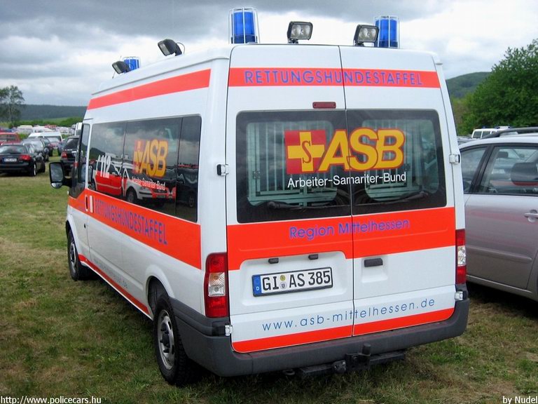 Ford Transit, fotó: Nudel
Keywords: német Németország mentő mentőautó