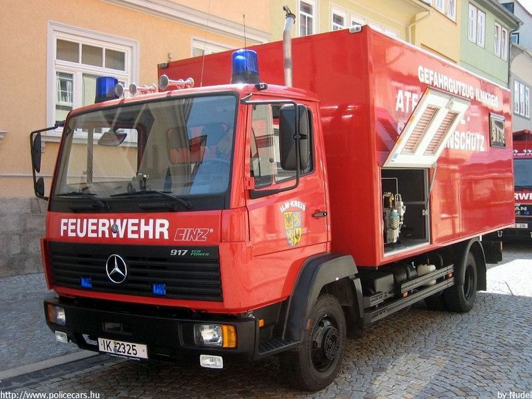 Mercedes-Benz 917, fotó: Nudel
Keywords: német Németország tûzoltó tûzoltóautó tûzoltóság