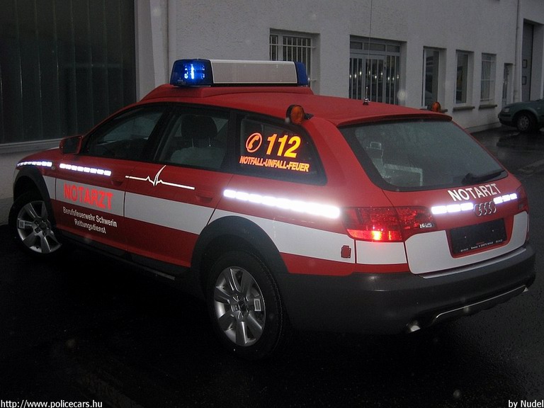 Audi, fotó: Nudel
Keywords: német Németország mentő mentőautó