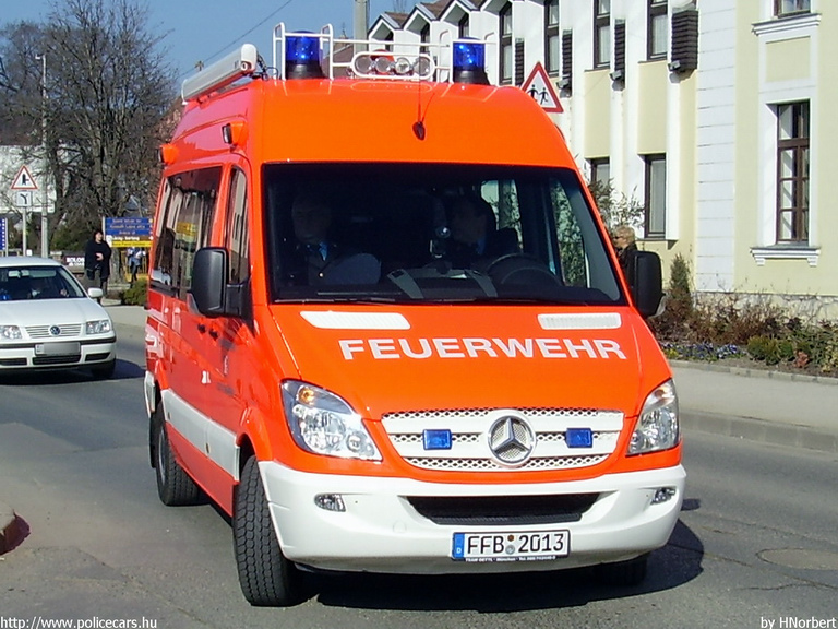 Mercedes Sprinter II, fotó: HNorbert
Keywords: német Németország tûzoltó tûzoltóautó tûzoltóság